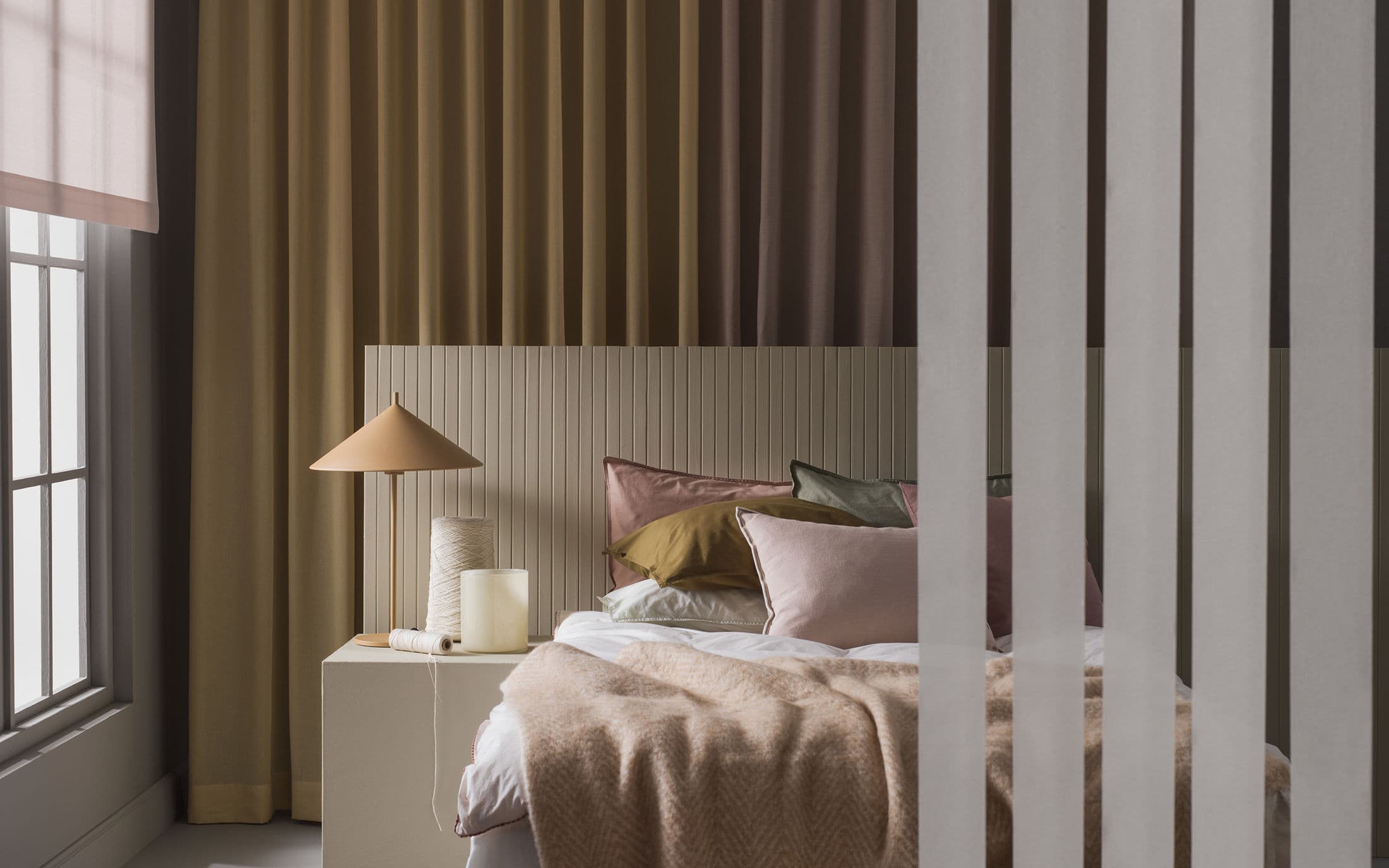 Sovrum pastellfärger invändiga solskydd gardin rullgardin lamellgardin